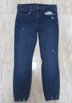 ZARA Ladies Jeans (BLUE) (26 to 34 EUR)