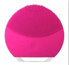 FOREVER Portable and Personalized Facial Cleansing Brush for Oily Skin